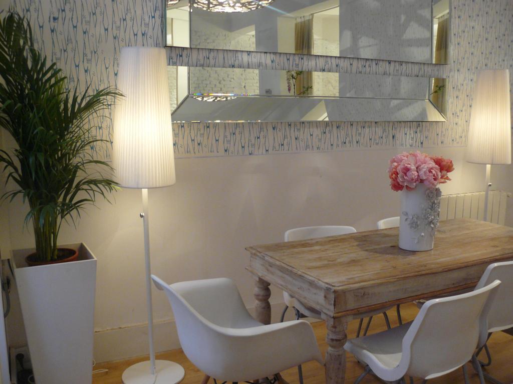 Apartamentos Manzana Madrid Szoba fotó